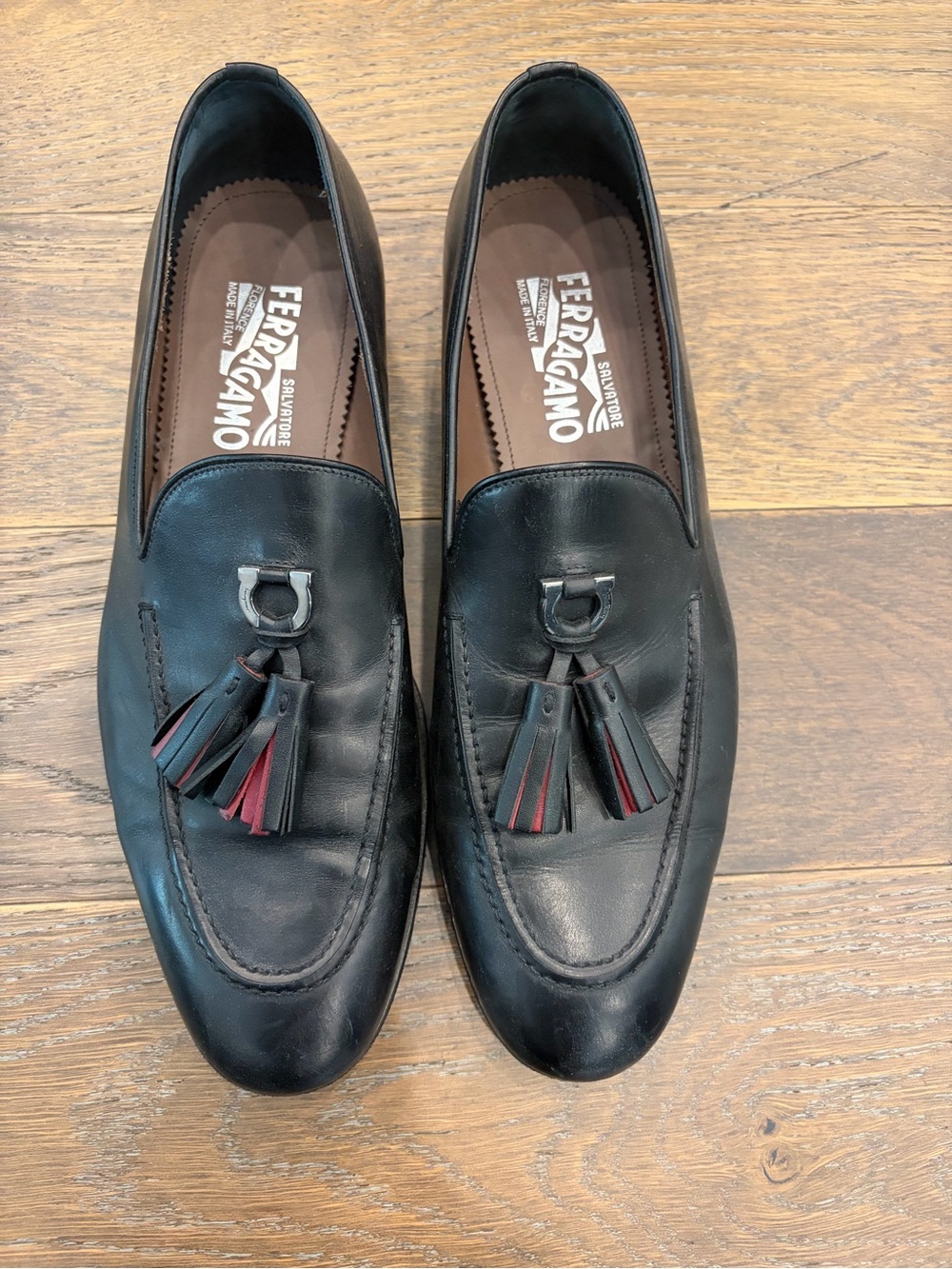 Salvatore Ferragamo Black Leather Tassel Loafers with Red Accent
